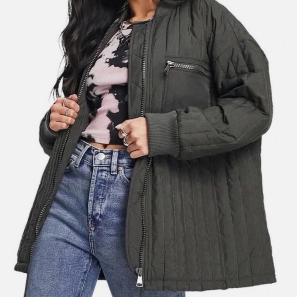 Topshop Quilted Bomber Jacket sz 4-6